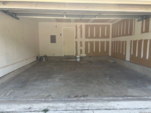 2628 Westover Vw, San Antonio, TX 78251