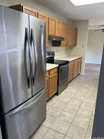 2628 Westover Vw, San Antonio, TX 78251