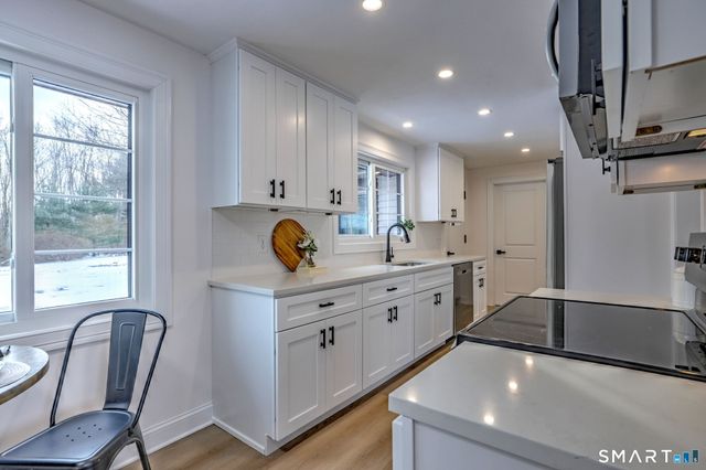 53 Geer Street, Cromwell, CT 06416