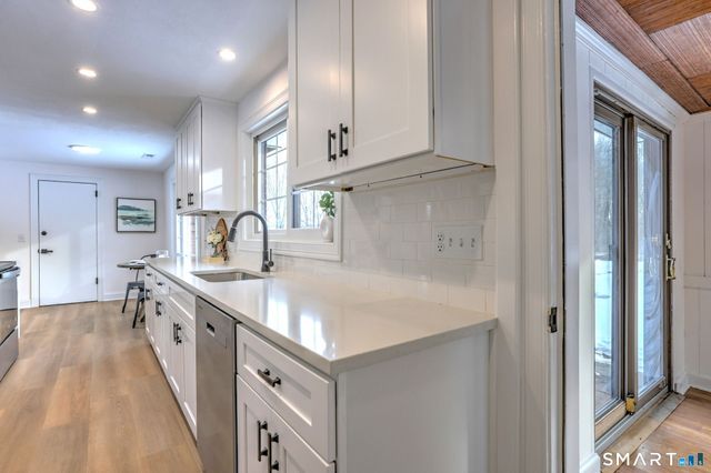 53 Geer Street, Cromwell, CT 06416