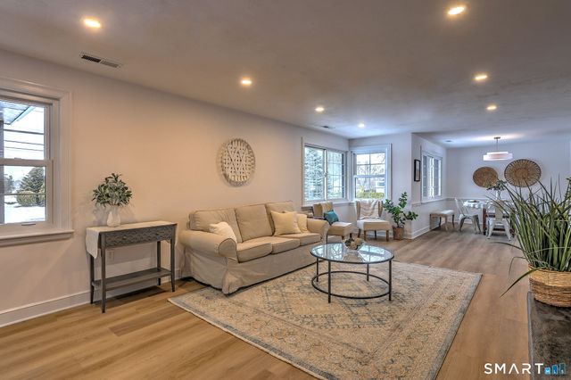 53 Geer Street, Cromwell, CT 06416