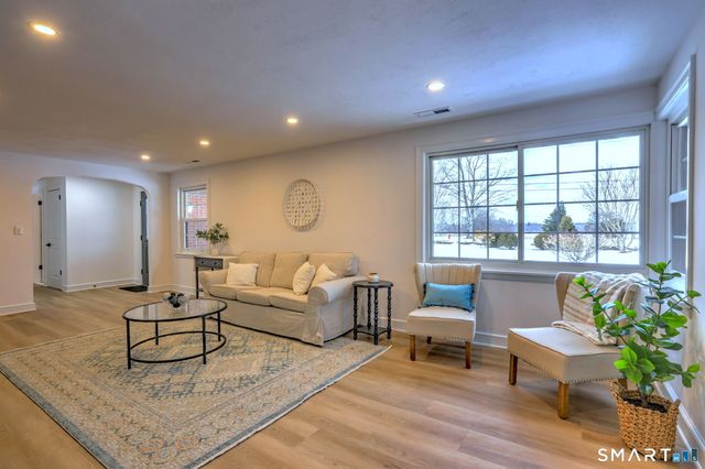 53 Geer Street, Cromwell, CT 06416