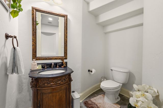 1818 Park Highland Way, Arlington, TX 76012