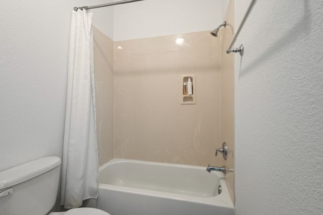 1818 Park Highland Way, Arlington, TX 76012