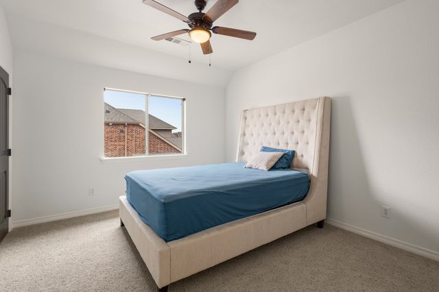 1818 Park Highland Way, Arlington, TX 76012