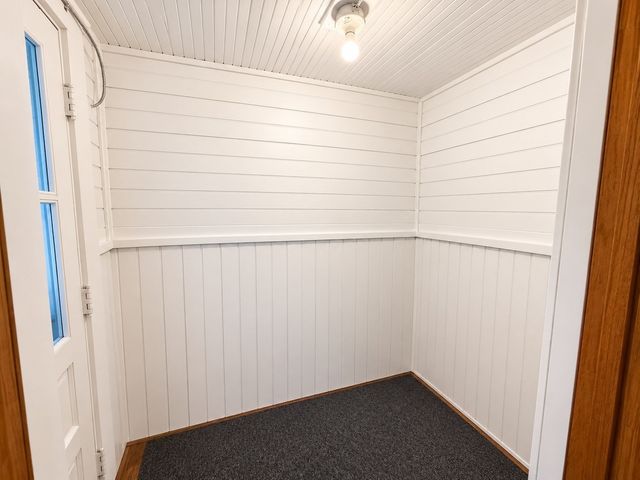 35 Beach St A, Millbury, MA 01527