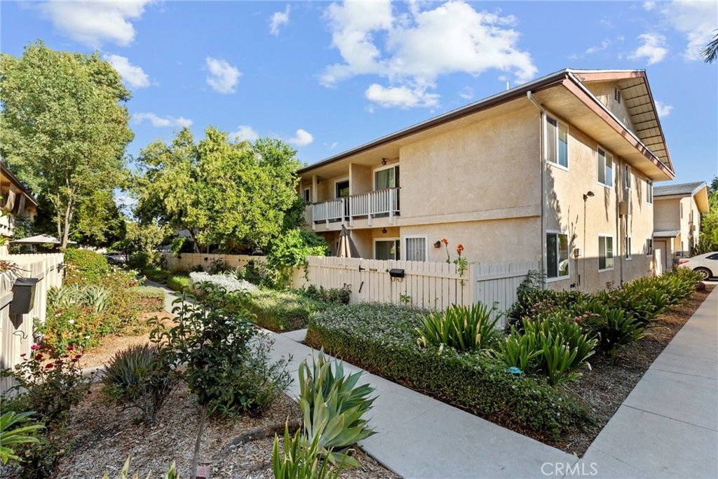 8031 Canby Ave 4, Reseda, CA 91335 — exterior