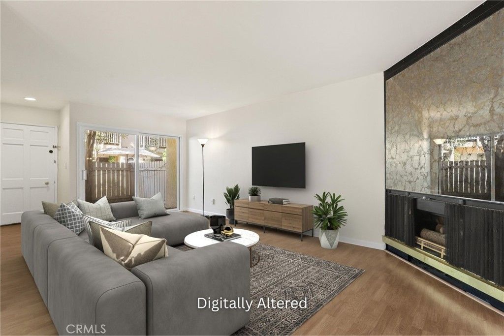 8031 Canby Ave 4, Reseda, CA 91335 — photo 4