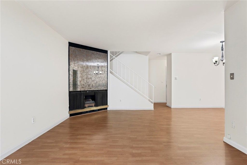 8031 Canby Ave 4, Reseda, CA 91335 — photo 5