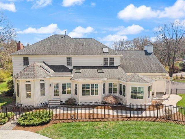 7 Dry Pond Rd, Sharon, MA 02067