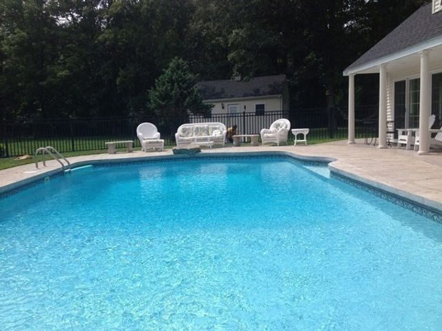 7 Dry Pond Rd, Sharon, MA 02067