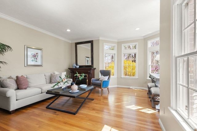 7 Dry Pond Rd, Sharon, MA 02067