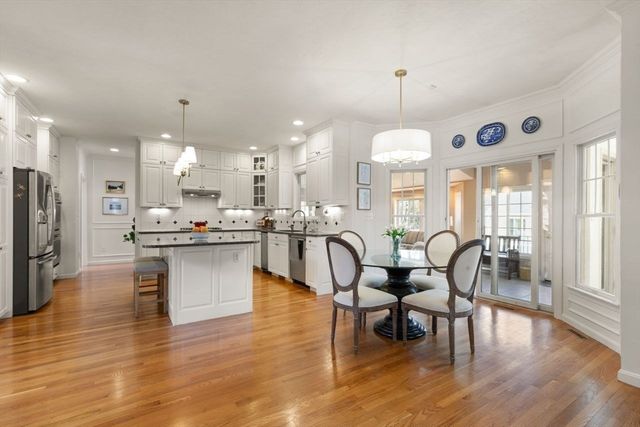 7 Dry Pond Rd, Sharon, MA 02067