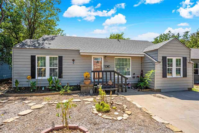1714 NW Kinyon Ave, Lawton, OK 73507