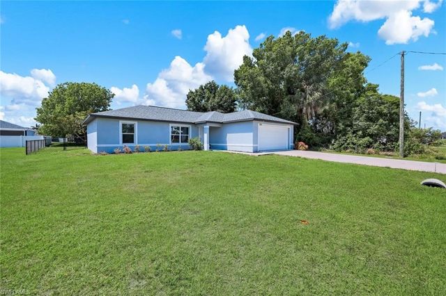 626 2nd LN, Cape Coral, FL 33993