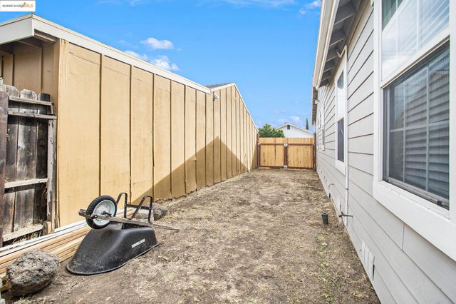 1702 Wisner Dr, Antioch, CA 94509