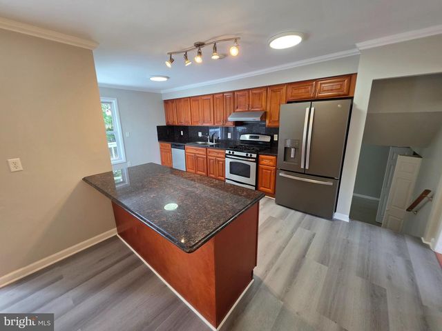 5915 CHARNWOOD RD, Catonsville, MD 21228
