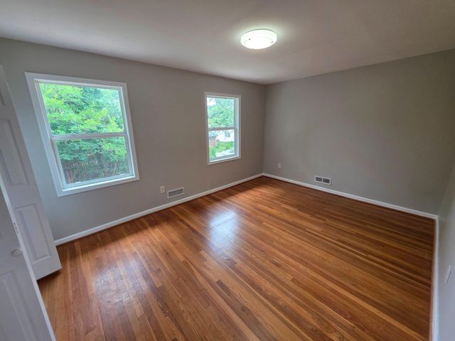 5915 CHARNWOOD RD, Catonsville, MD 21228