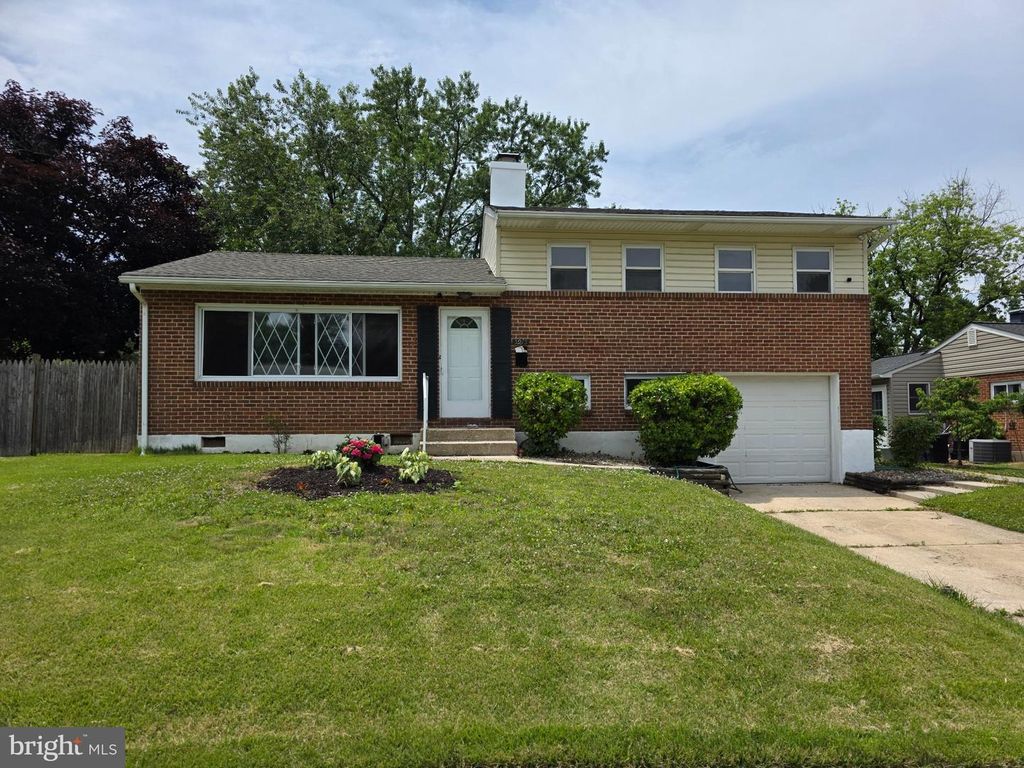 5915 CHARNWOOD RD, Catonsville, MD 21228