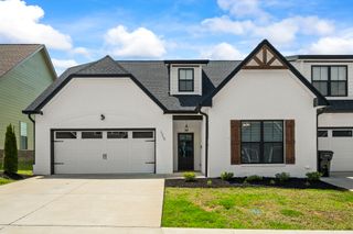 1112 Malinda Ln, Greenbrier, TN 37073