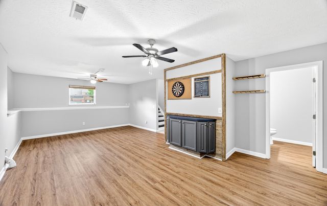 2689 Hilltop Court, Florence, KY 41042