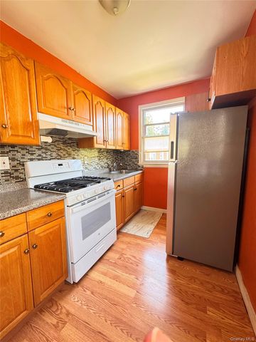 8 Wainwright Avenue 2A, Yonkers, NY 10710