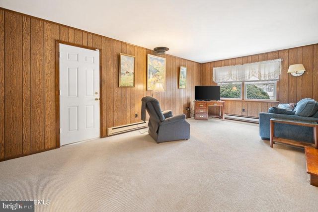 510 OAK HILL CT, Lanoka Harbor, NJ 08734