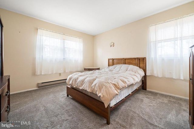 510 OAK HILL CT, Lanoka Harbor, NJ 08734