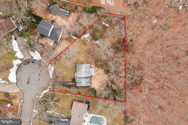 510 OAK HILL CT, Lanoka Harbor, NJ 08734