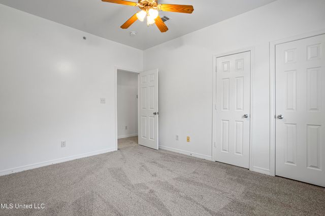 310 Holcomb Boulevard, 323, Ocean Springs, MS 39564