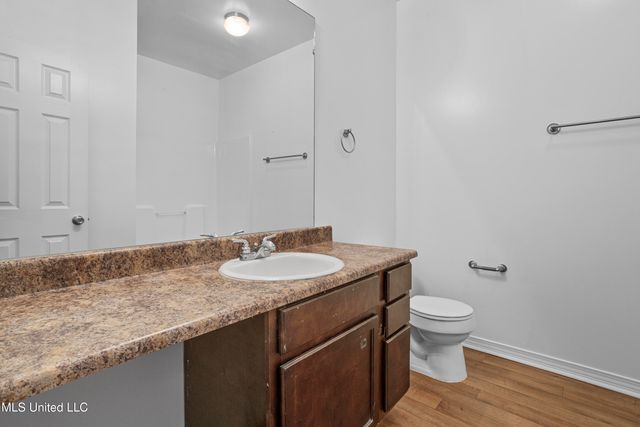 310 Holcomb Boulevard, 323, Ocean Springs, MS 39564