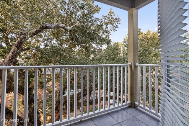 310 Holcomb Boulevard, 323, Ocean Springs, MS 39564