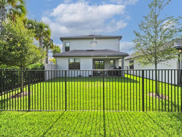 4814 CHANTILLY Road, Lake Worth, FL 33467