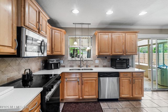 12533 REMLER Drive W, Jacksonville, FL 32223