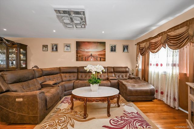 253-27 147th Avenue, Rosedale, NY 11422