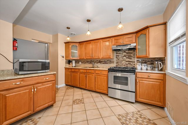253-27 147th Avenue, Rosedale, NY 11422