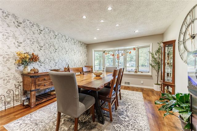 546 Crest Circle, Webster, NY 14580