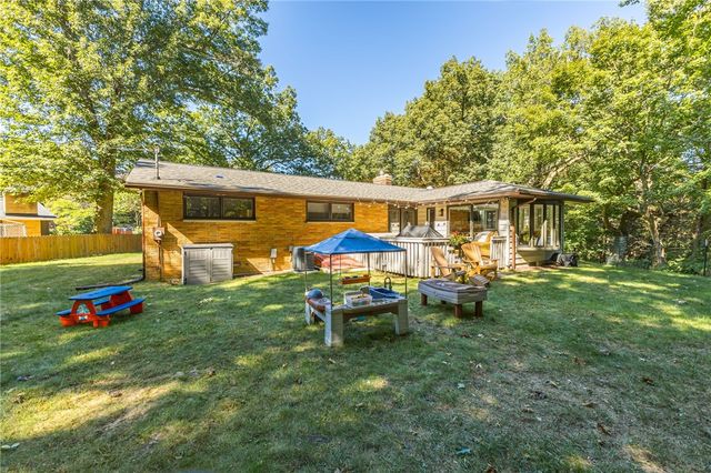 546 Crest Circle, Webster, NY 14580
