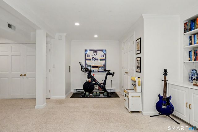 123 Richmond Hill Road 21, New Canaan, CT 06840