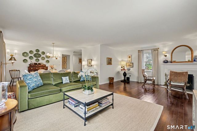 123 Richmond Hill Road 21, New Canaan, CT 06840