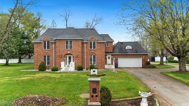 1910 Deer Trail, Warsaw, IN 46580