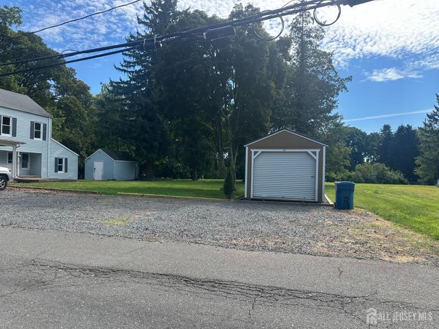 6 Public Road 1, Monroe, NJ 08831