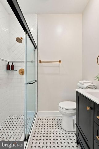 1308 N DOVER ST, Philadelphia, PA 19121