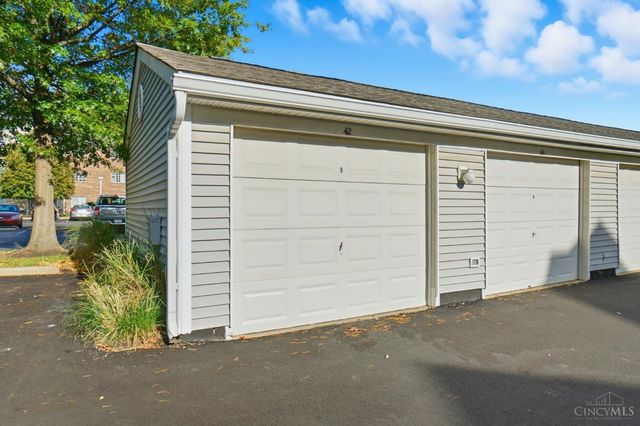 220 Carrington Place, Loveland, OH 45140