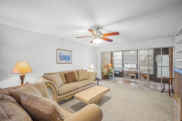1500 NE 13th Terrace G6, Jensen Beach, FL 34957