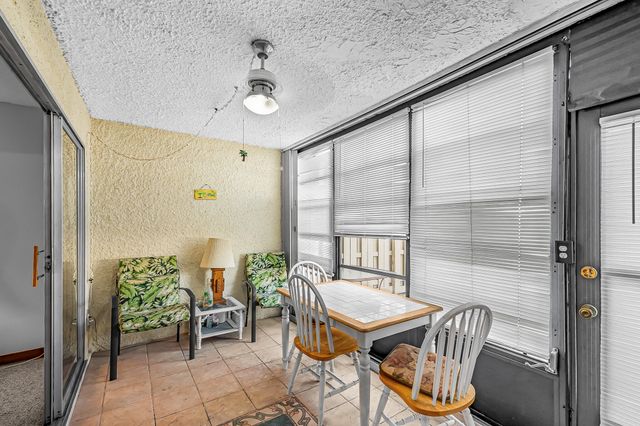 1500 NE 13th Terrace G6, Jensen Beach, FL 34957