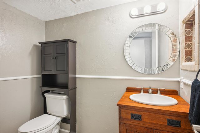 2804 Escada Drive 103V, Farmers Branch, TX 75234