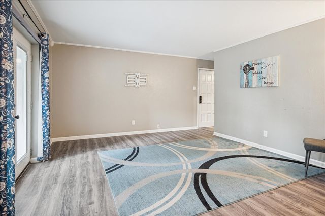 2804 Escada Drive 103V, Farmers Branch, TX 75234