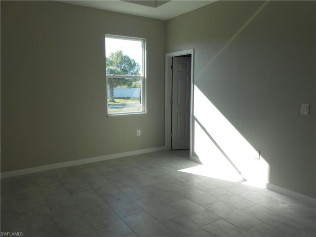 937 Graystone AVE, Lehigh Acres, FL 33974