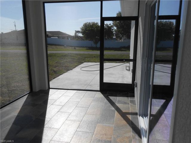 937 Graystone AVE, Lehigh Acres, FL 33974